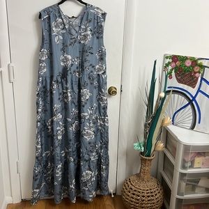America & Beyond | Blue Grey tiered floral maxi dress | XL